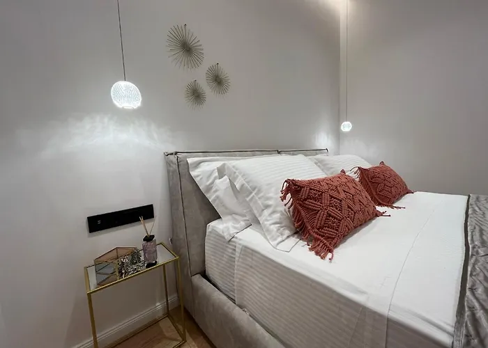 Oasi Lusso Apartament *
