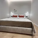 Oasi Lusso 아파트 *